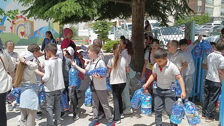 Küçük Yaşta Büyük İş Yaptılar