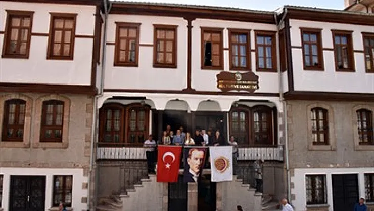 Kültür ve sanat, yeni bir yapı kazandı