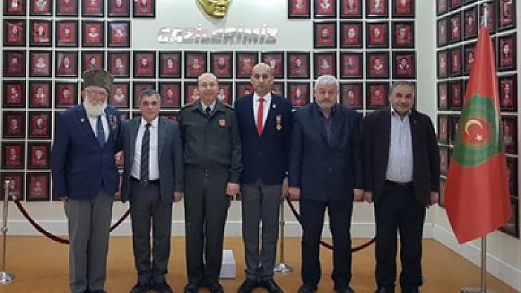 Kumartaşlı'ya 'tebrik' ziyareti – Kocatepe Gazetesi