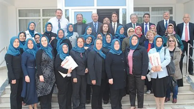 Kur'an talebelerine belgeleri verildi – Kocatepe Gazetesi