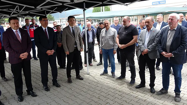 Kurban Pazarı Törenle Açıldı