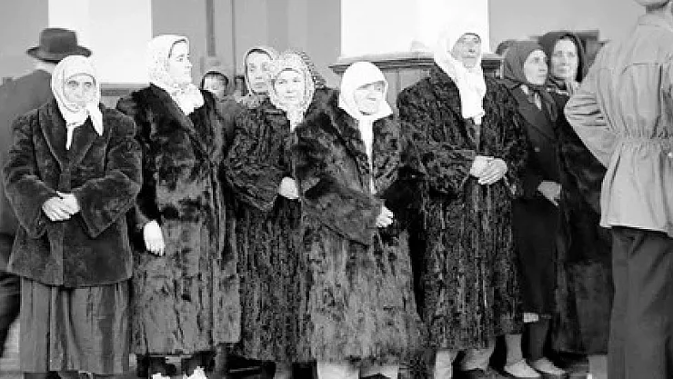 Kürk Mantolu Madonna Değil Türkler