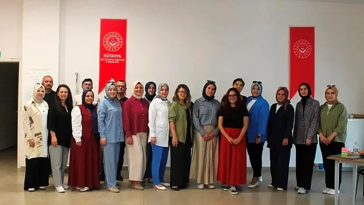 Kütahya Aile Ve Sosyal Hizmetler İl Müdürlüğü Personeline Psikososyal Destek Farkındalık Eğitimi