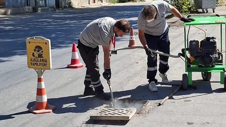 Kütahya Belediyesi Çevre Ve Halk Sağlığı İçin Çalışmalarını Sürdürüyor
