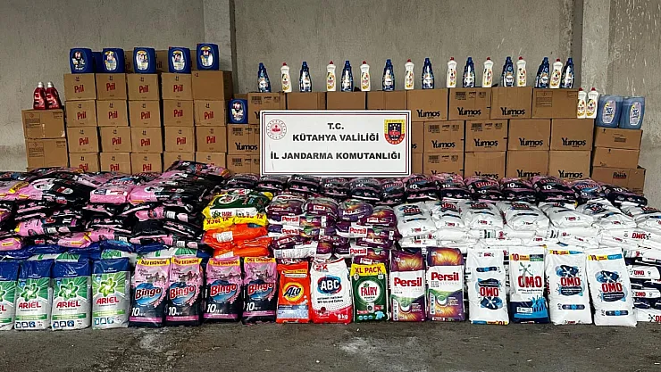 Kütahya'da 1 Milyon 470 Bin TL Değerinde Sahte Markalı Deterjan Ele Geçirildi
