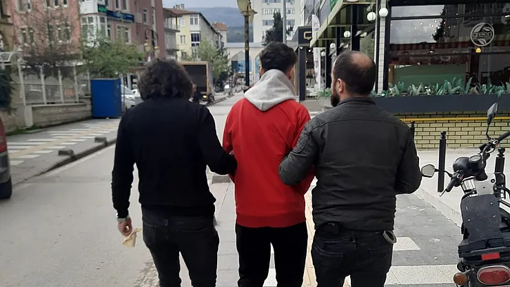 Kütahya'da 7 ayda 2 bin 85 aranan şahıs yakalandı