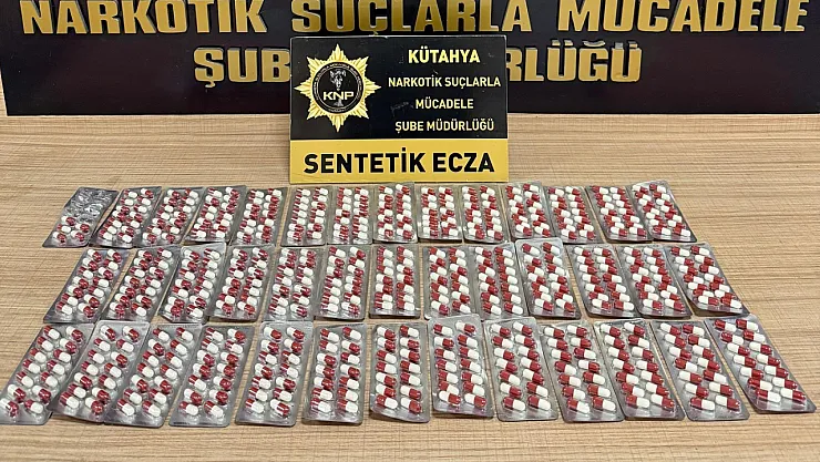 Kütahya'da Narkotim Ekiplerinden Uyuşturucu Operasyonu, 4 Şüpheli Tutuklandı