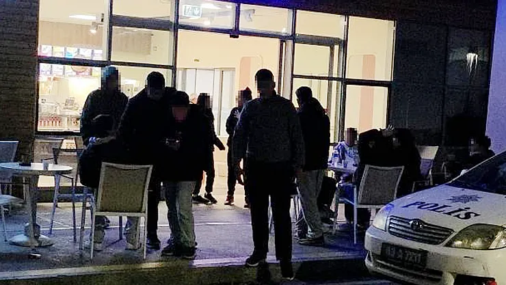 Kütahya'da Okul Gezisi Dönüşünde Zehirlenen 28 Öğrenci Hastaneye Kaldırıldı