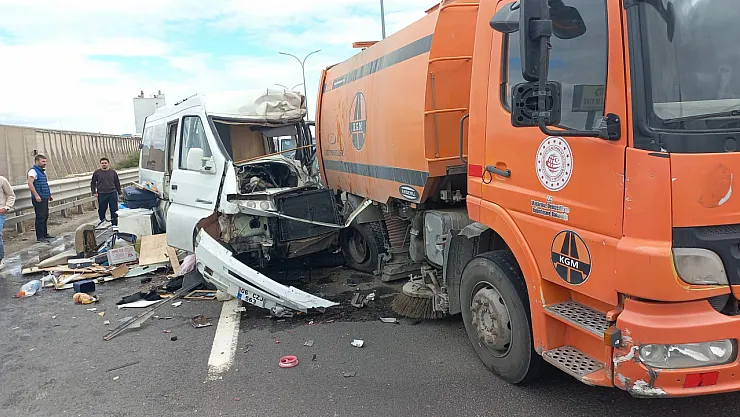 Kütahya'da Trafik Kazası: 1 Ölü, 1 Yaralı