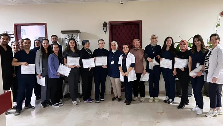 Kütahya'da 'Yoğun Bakım Hemşireliği Sertifikalı Eğitim' Programı