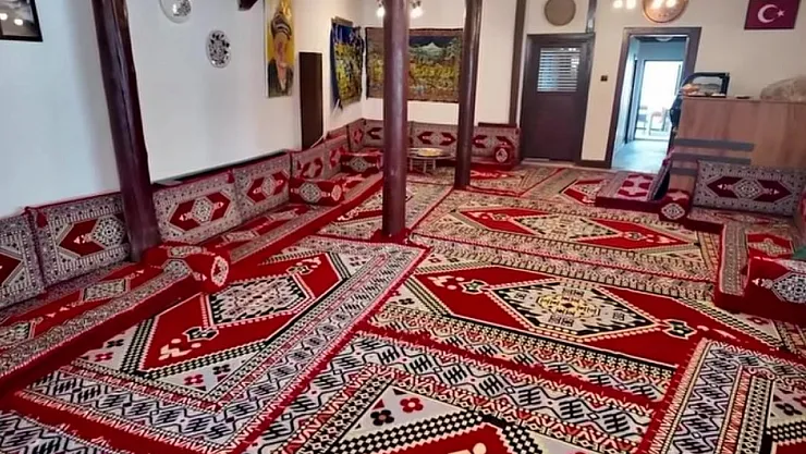 Kütahya'da Yüksek Kahve Ve Dostlar Konağı Yeniden Hayata Geçti