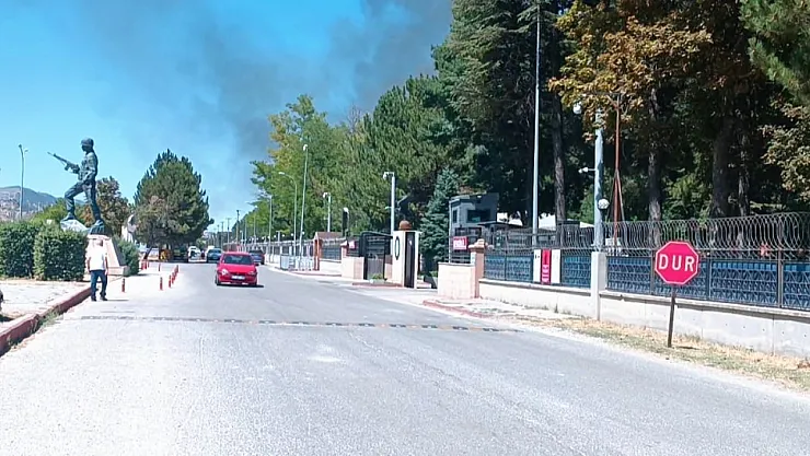 Kütahya Hava Er Eğitim Tugay Komutanlığı'nda Çıkan Yangın Söndürüldü