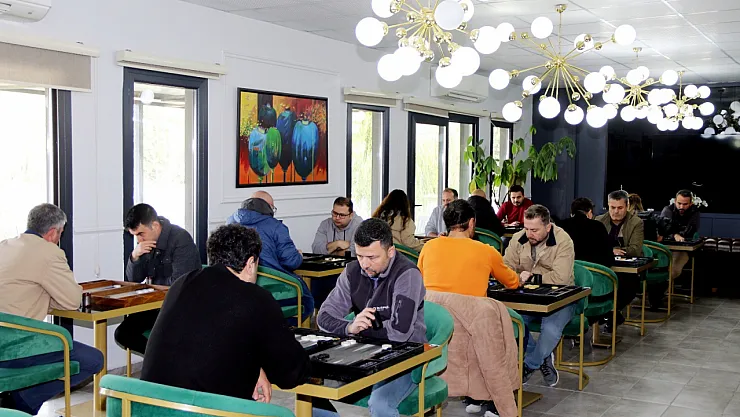 Kütahya Osb'de 4. Geleneksel Firmalar Arası Tavla Turnuvası Başladı