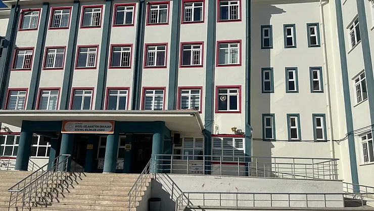 Kütahya Sosyal Bilimler Lisesi İki Uluslararası Projeyle Avrupa'da Aktif Rol Üstleniyor