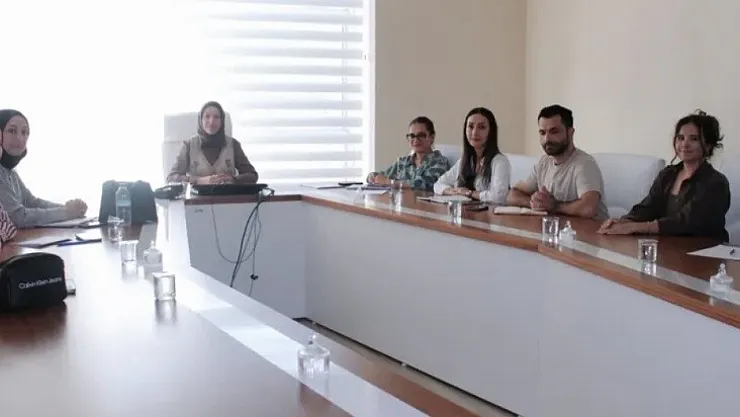Kütahya Sosyal Hizmet Merkezi Müdürlüğü Kadın İrtibat Görevlilerine Eğitim