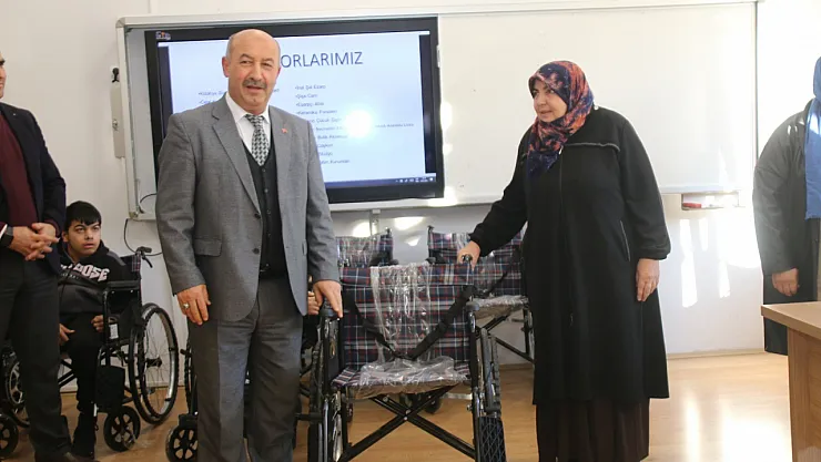 Kütahya Yunus Emre Ortaokulu'ndan Yardım Eli