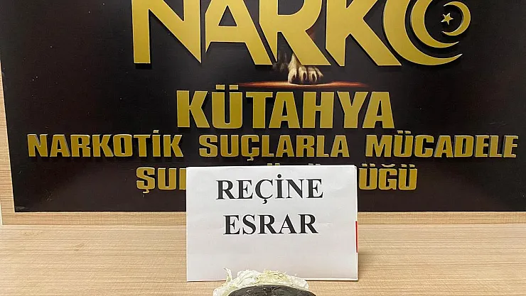 Kütahya'da uygulama noktasında durdurulan araçta uyuşturucu ele geçirildi