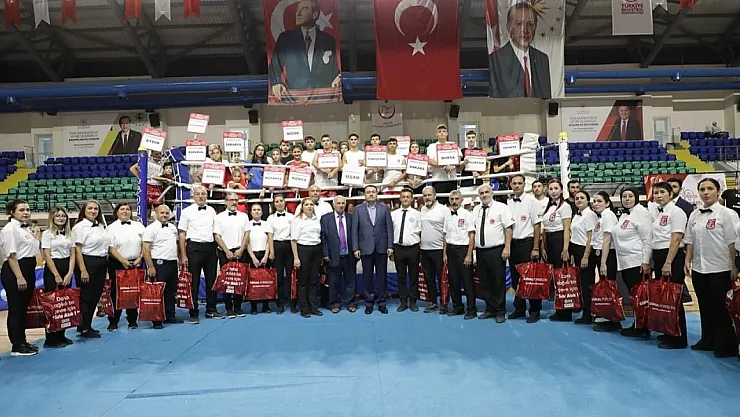 Kütahyalı Sporcular Zafer Kupası'nda Şampiyon Oldu