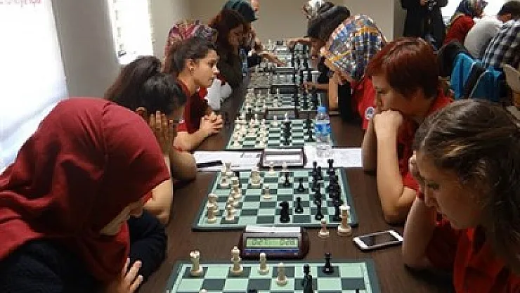 KYK öğrencileri satranç turnuvasında buluştu