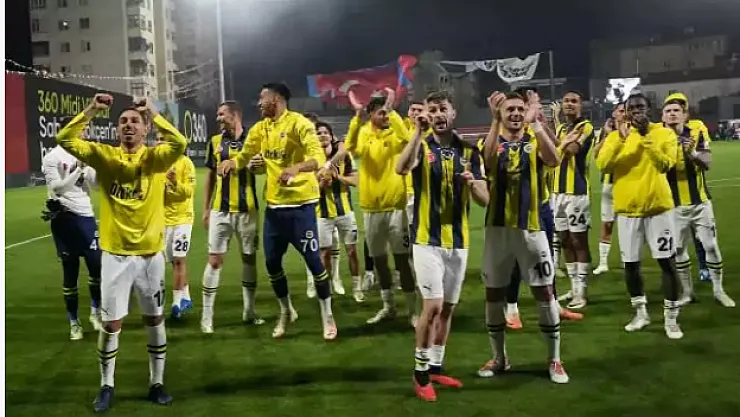 Liderlik yarışı alev aldı! Zirvede amansız takip