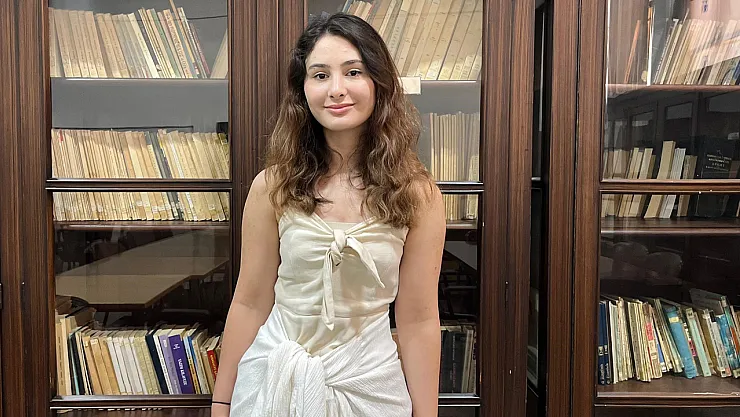 Lise Öğrencisi Nursemin Ünlü, Sri Lanka'da Gönüllü Sağlık Hizmeti Verdi