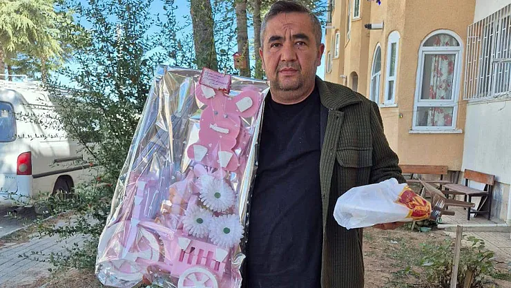 Mahalle Muhtarından Örnek Davranış