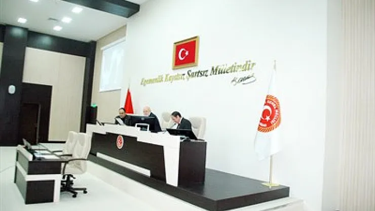 MECLİS’TE ATATÜRK GÜNDEMİ – Kocatepe Gazetesi