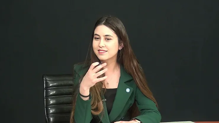 'Mecliste bizde erkekler kadar yer alalım'