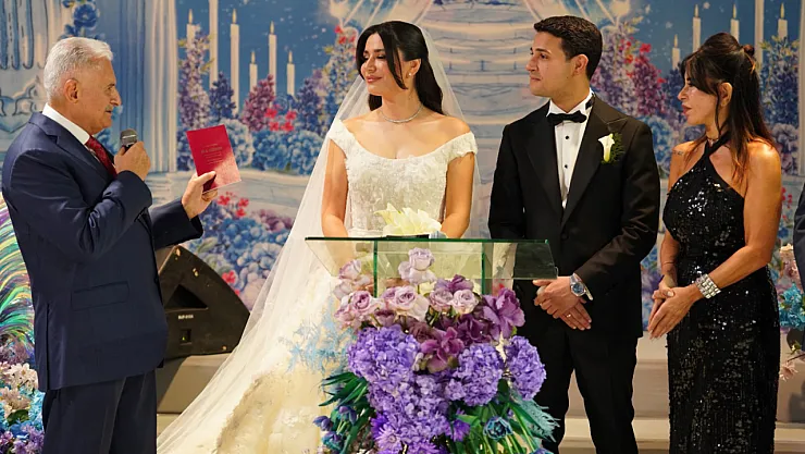 Mehmet Sevigen'in Oğlunun Düğünü, Siyaseti Birleştirdi