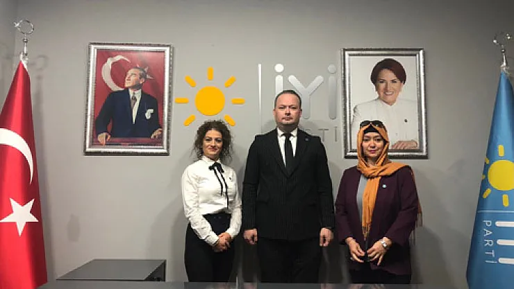 Merkez İlçe Kadın  Kollarına Öztürk atandı