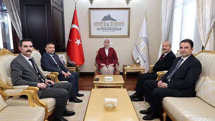 MHP'nin Başkan Adayı Küçükkurt İl Protokolünü Ziyaret Etti