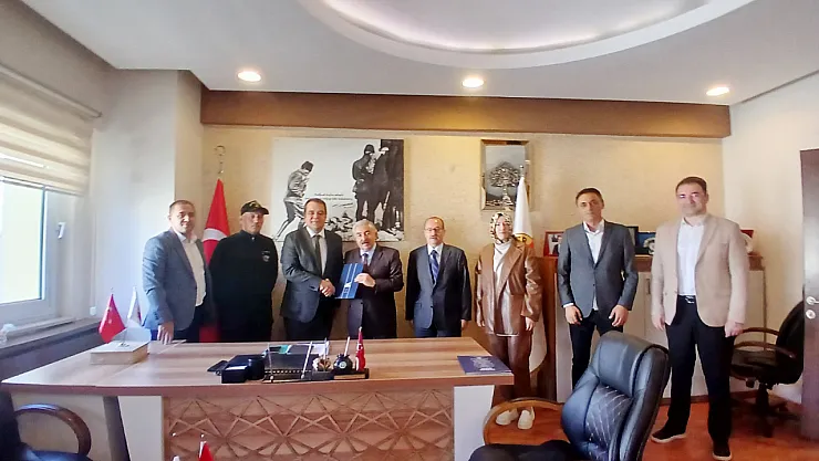 Millet Partisi, Afyon Gazeteciler Cemiyeti'ni Ziyaret Etti