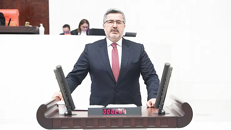 Milletvekili Özkaya'dan 'İçkili Yer' Göndermesi: Belediye Değil Sanki Tekel Bayii