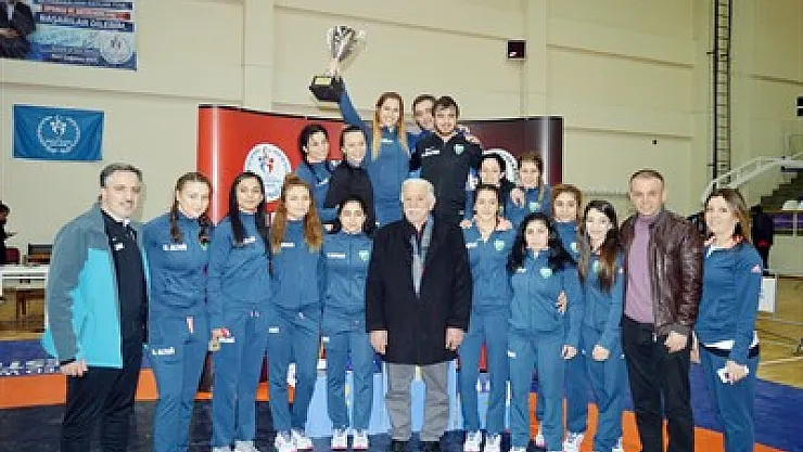 Minderin Sultanları ödüllerini aldı – Kocatepe Gazetesi