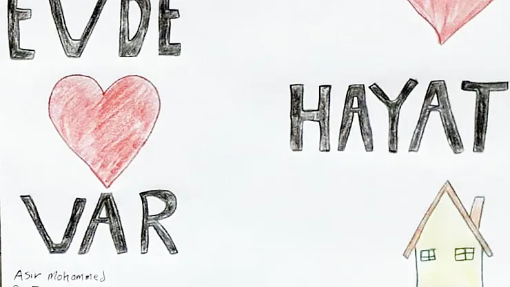 Minik ellerden “evde kal” çağrısı