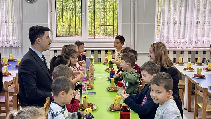 Minik Yüreklerle Büyük Buluşma