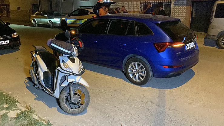 Motokurye İle Otomobil Çarpıştı, 1 Yaralı