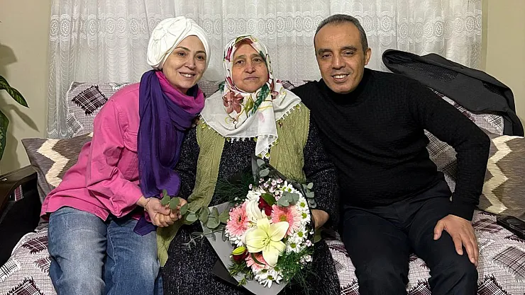 Müdür Erol, Atike Teyze'yi Ziyaret Etti