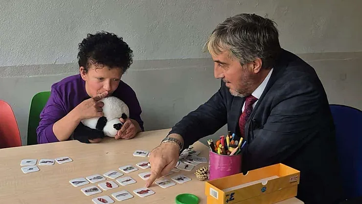 Müdür Mustafa Yılmaz: 'Özel Öğrenciler Günahsız Ve Masum Çocuklardır'