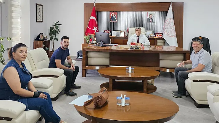 Müdür Sünnetci, Gardeş Yarenleri Kabul Etti