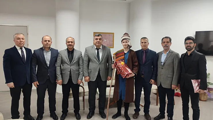 Müdür Sünnetci'ye Proje Çalışmaları Anlatıldı