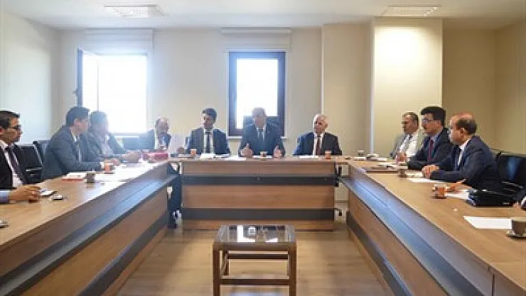 Müdürler bir araya geldi – Kocatepe Gazetesi