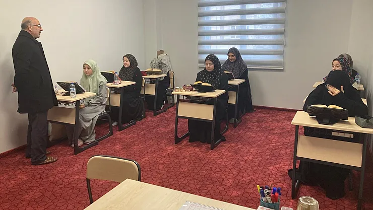 Müftü İmamoğlu, Öğrencilerle Sohbet Etti