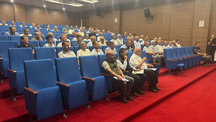 Muhtarlara Ve Biçerdöver Sahiplerine Yangınla Mücadele Eğitimi