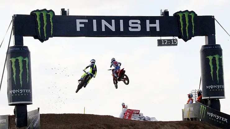 MX2 Dünya Gençler Motokros Şampiyonası Final 2. Yarışında Şampiyon Langenfelder Simon