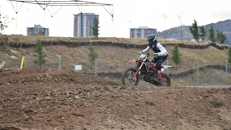 MXGP final yarışları Afyonkarahisar'da başladı