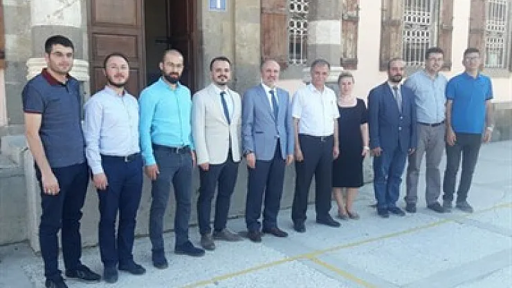 MYO'da devir teslim töreni düzenlendi