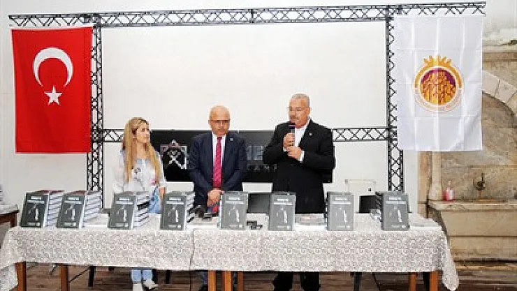 Namaza dair her şey bu kitapta