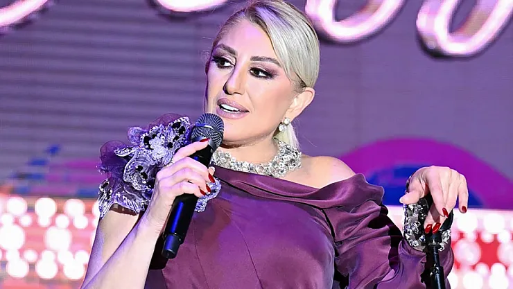 Nostalji Kraliçesi, Güral'da coşturdu – Kocatepe Gazetesi