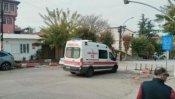 Odunpazarı'nda Ambulansa Demir Duba Engeli